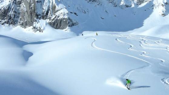 哪个雪场被评为北美洲最佳滑雪场